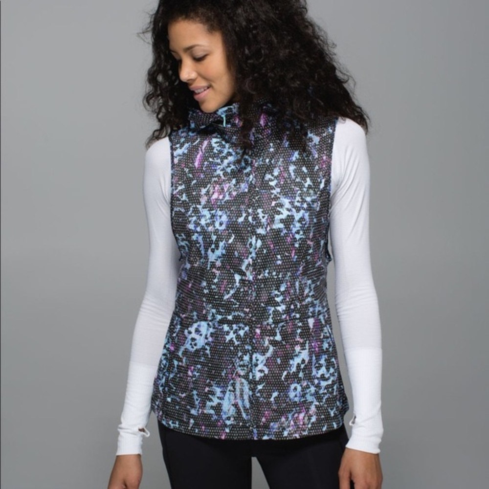 Lululemon Pack-It Vest Sport Tranquil Blue Multi Size 6